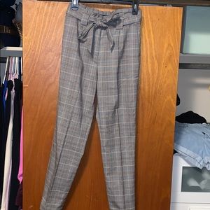 🤍 SOLD 🤍 Plaid paper bag pants